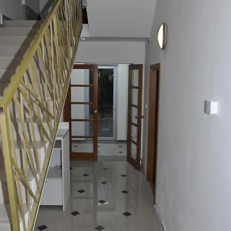 Apartmanski Smestaj Solaris Kod Aqua Parka Lux Lazar