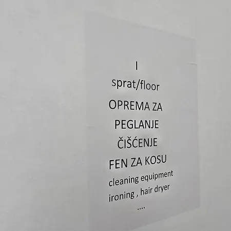 Apartmanski Smestaj Solaris Kod Aqua Parka Lux Lazar *