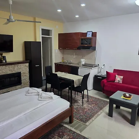 Apartmanski Smestaj Solaris Kod Aqua Parka Lux Lazar