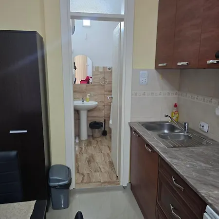 Apartmanski Smestaj Solaris Kod Aqua Parka Lux Lazar Apartamento *